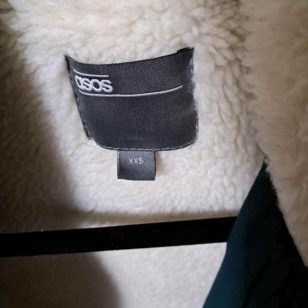 ASOS - Picture 12 of 15